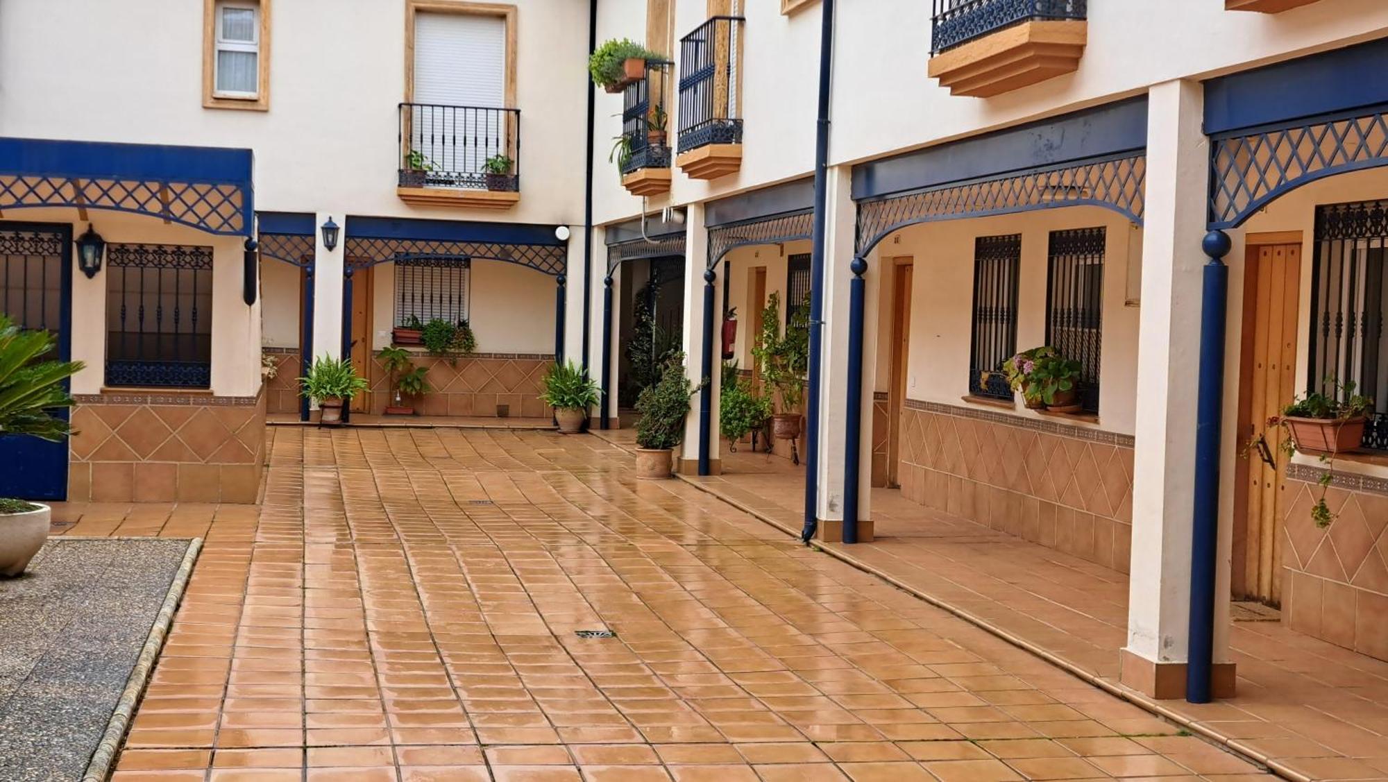 Apartamentos Maria Cristina Kordoba Bagian luar foto