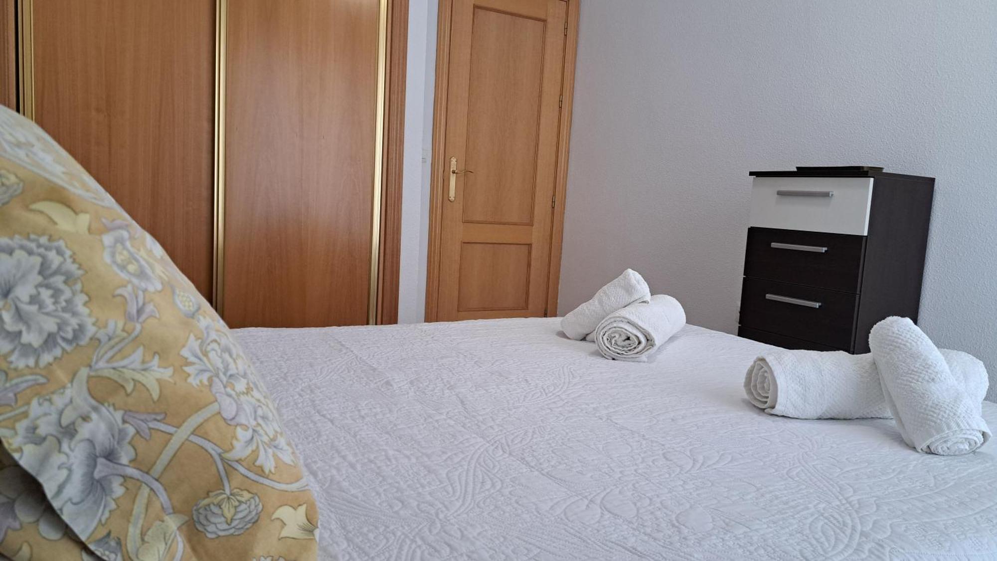 Apartamentos Maria Cristina Kordoba Bagian luar foto
